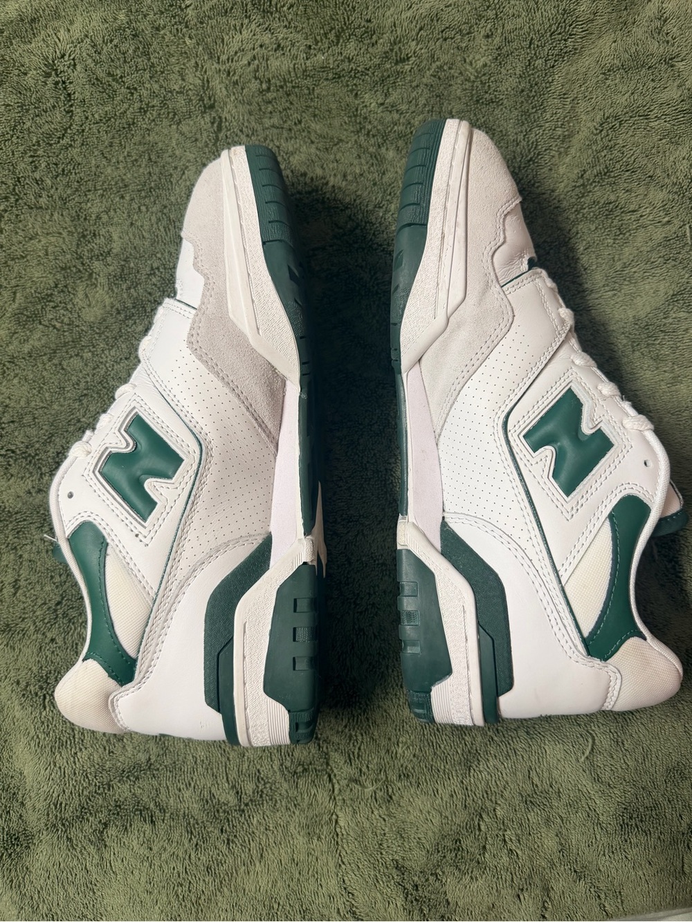 New Balance 550 BB550WT1 Men’s Lace-Up Low Top Sneakers White/Green 2021